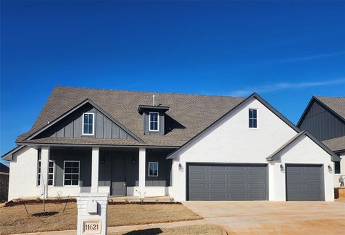 11621 Nw 103rd St, Yukon, OK, 73099-3733 | Card Image