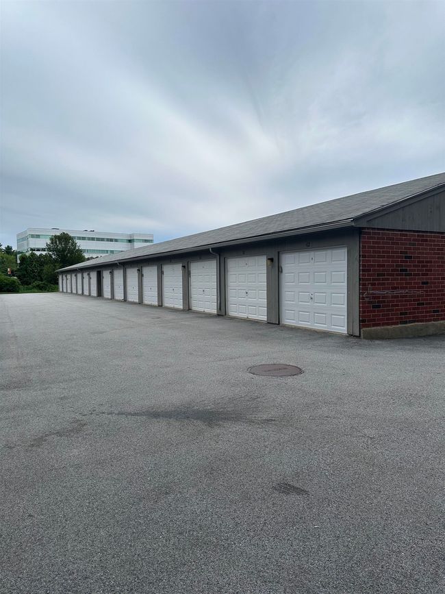 APT-69 - 9 Blackstone Dr, Condo with 2 bedrooms, 2 bathrooms and null parking in Nashua NH | Image 6