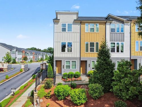 1569 Layton Ln Nw, Atlanta, GA, 30318-1194 | Card Image