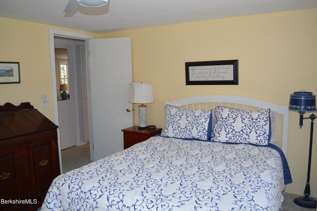 40 N Lake Way, House other with 2 bedrooms, 1 bathrooms and 3 parking in Becket MA | Image 30