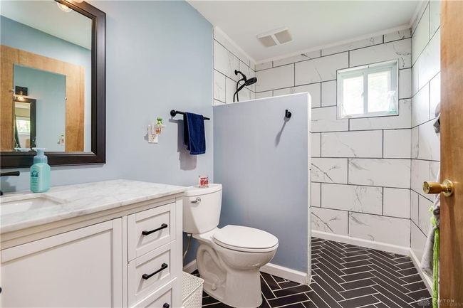 R - 1864 E Lytle 5 Points Rd, House other with 3 bedrooms, 2 bathrooms and null parking in Centerville OH | Image 29
