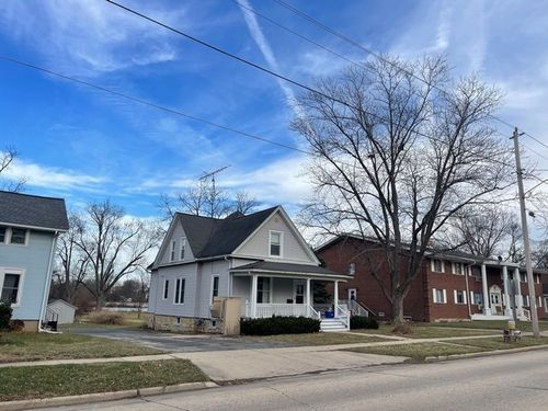 416 W Chestnut St, BURLINGTON, WI, 53105-1079 | Card Image