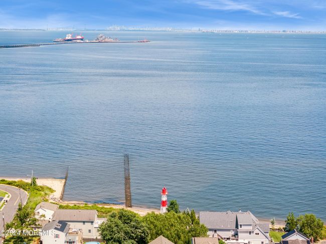 206 Beach Ave, House other with 5 bedrooms, 3 bathrooms and null parking in Leonardo NJ | Image 56