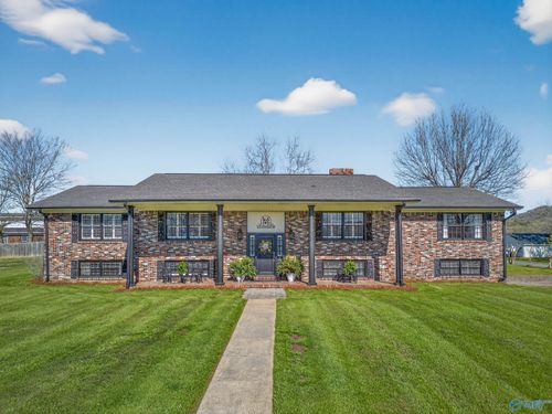 1105 5th St Sw, Attalla, AL, 35954-3010 | Card Image