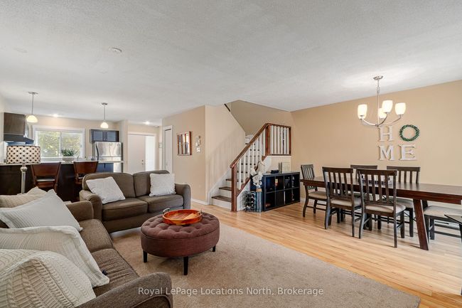 440 Oxbow Cres, Condo with 3 bedrooms, 2 bathrooms and 1 parking in Collingwood ON | Image 15