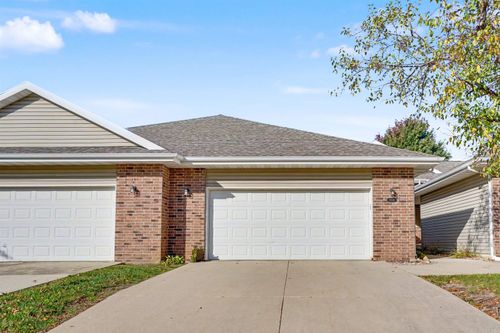 1506 Aspen Dr, Waterloo, IA, 50701-3511 | Card Image