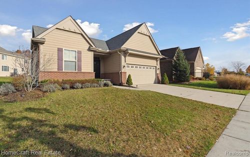 8155 Stamford Dr, Superior Twp, MI, 48198-9622 | Card Image