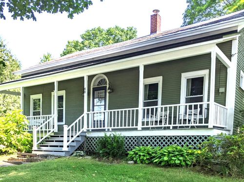 40 Schoolhouse Rd, Salisbury, VT, 05769-9690 | Card Image