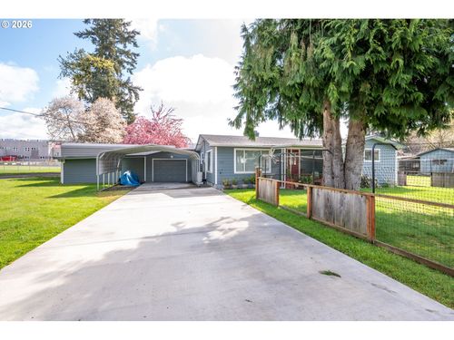 722 2nd Ave, CastleRock, WA, 98611 | Card Image