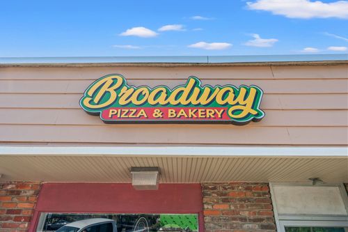 307 Broadway St, Myrtle Beach, SC, 29577-3974 | Card Image
