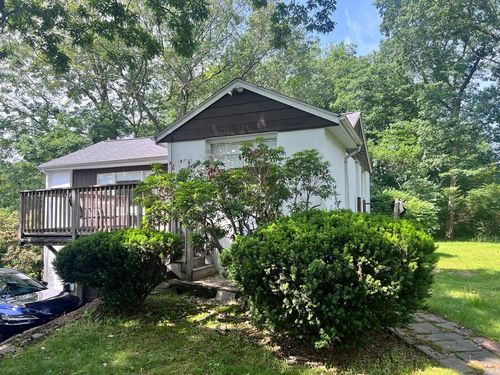22 Kimlo Rd, Wellesley, MA, 02481-4912 | Card Image