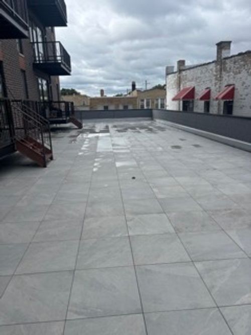 apt-205-3204 N Kostner Ave, Chicago, IL, 60641-6288 | Card Image