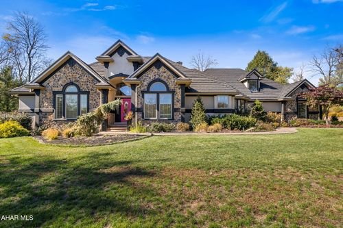 185 S Park Ln, Hollidaysburg, PA, 16648-9699 | Card Image