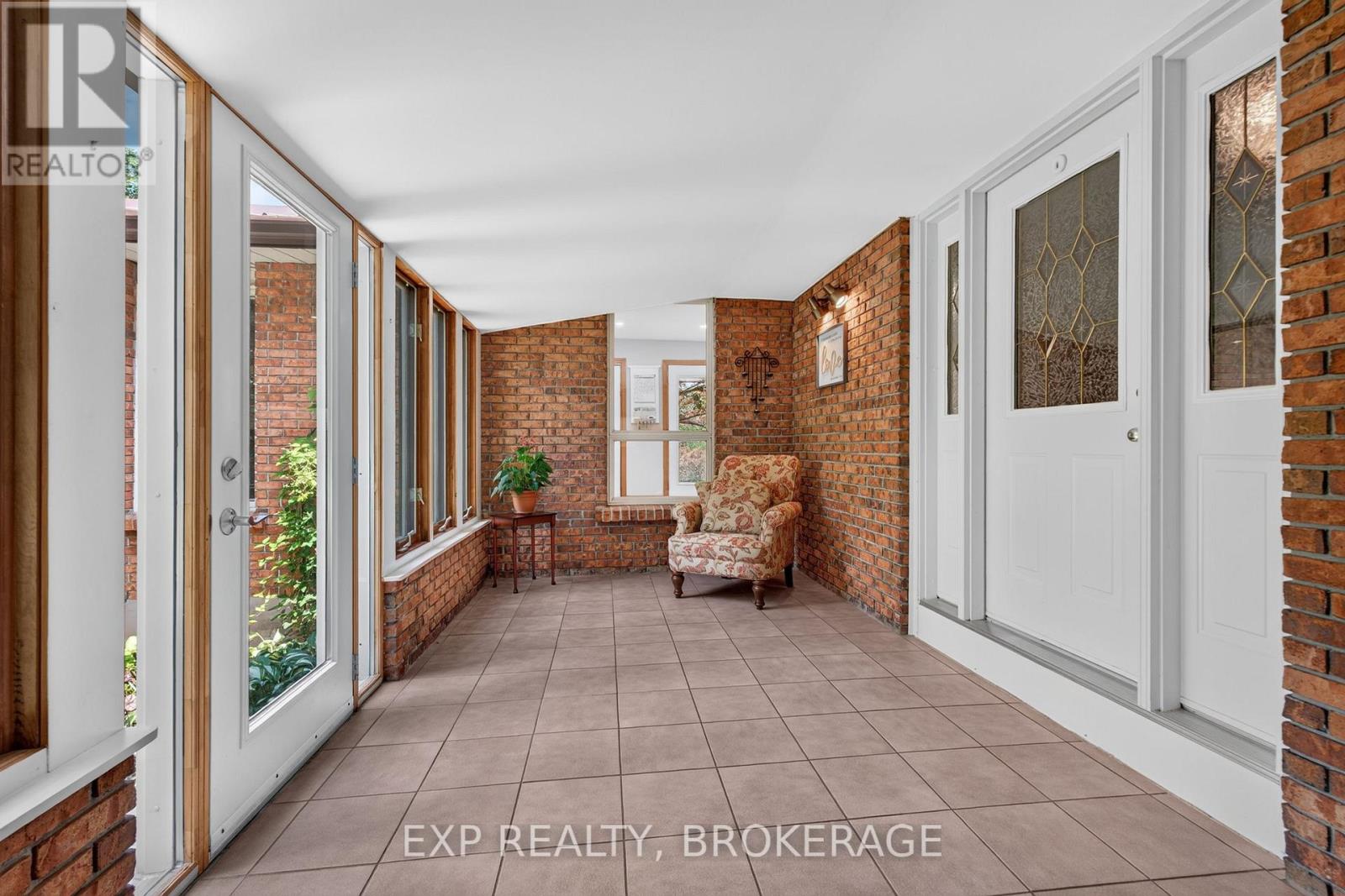 Residential in Stone Mills (Stone Mills) 2