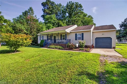 102 Butlers Pointe Ln, Smithfield, VA, 23430-7270 | Card Image