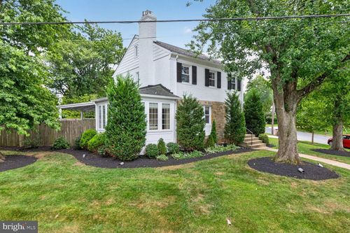 201 E Indian Spring Dr, SILVER SPRING, MD, 20901-2909 | Card Image