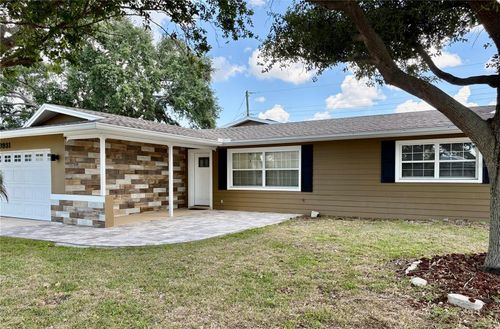 10931 Hammock Dr, LARGO, FL, 33774-4512 | Card Image