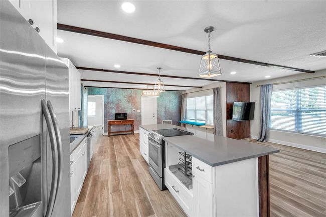 2009 Cleveland St, House other with 3 bedrooms, 2 bathrooms and null parking in CLEARWATER FL | Image 8