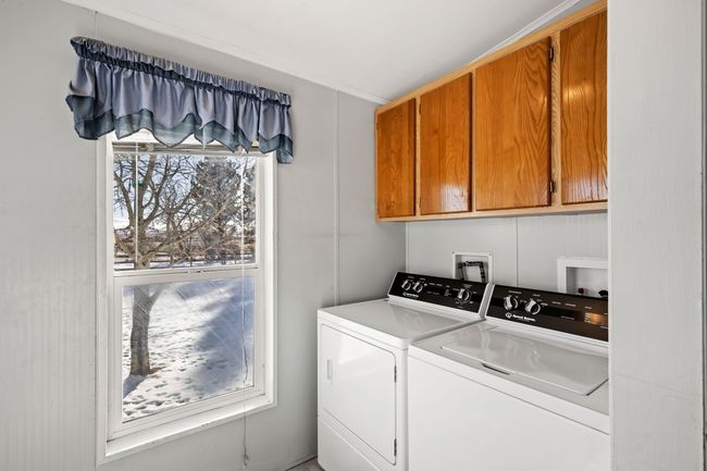 Laundry area | Image 12