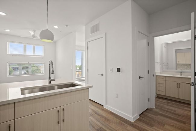 APT-205 - 6324 N Lamar Blvd, Condo with 1 bedrooms, 1 bathrooms and null parking in Austin TX | Image 9