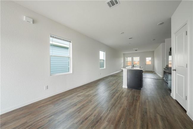 600 Bunton Reserve Blvd, House other with 3 bedrooms, 2 bathrooms and 2 parking in Kyle TX | Image 6
