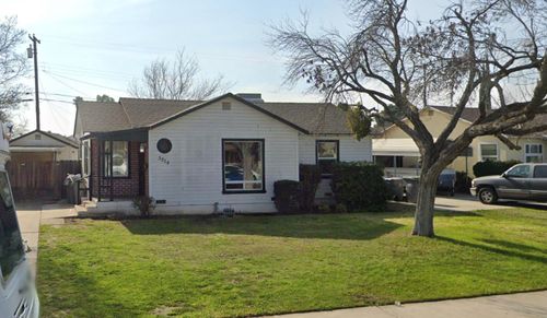 3514 Mayfair Drive N, Fresno, CA, 93703 | Card Image