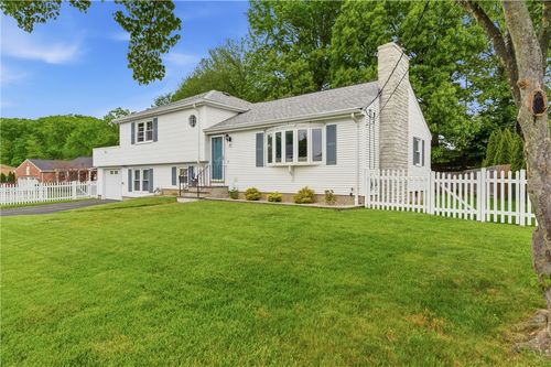 35 Superior View Boulevard, North Providence, RI, 02911 | Card Image