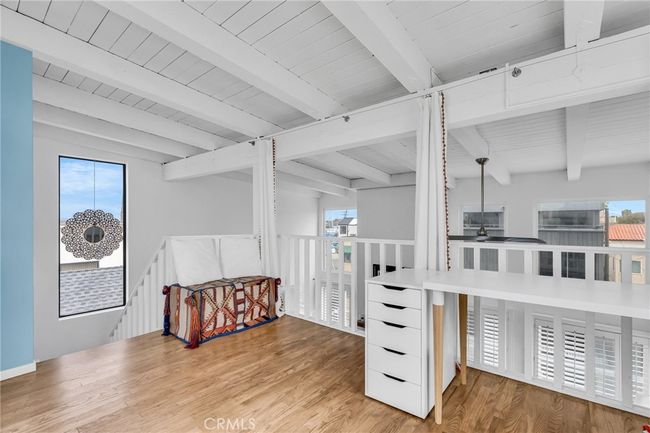 15 69 Th Pl, Home with 5 bedrooms, 5 bathrooms and 3 parking in Long Beach CA | Image 19