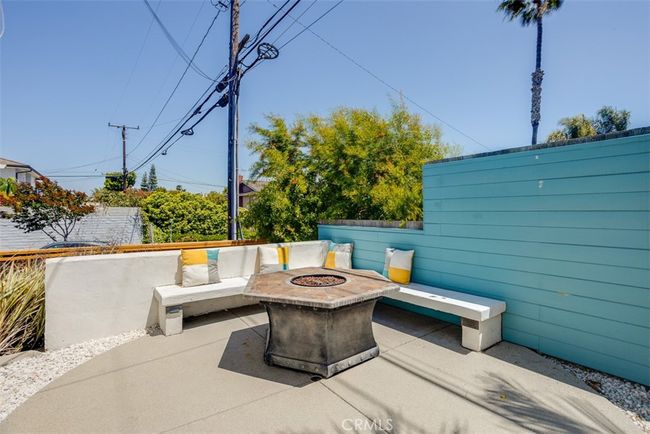 1660 Catalina Ave, House other with 3 bedrooms, 3 bathrooms and 1 parking in Seal Beach CA | Image 51