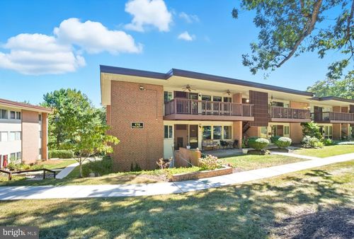 apt-205-170 Talbott St, ROCKVILLE, MD, 20852-1426 | Card Image