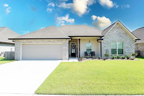 221 Peacock Pointe, Thibodaux, LA, 70301-6249 | Card Image