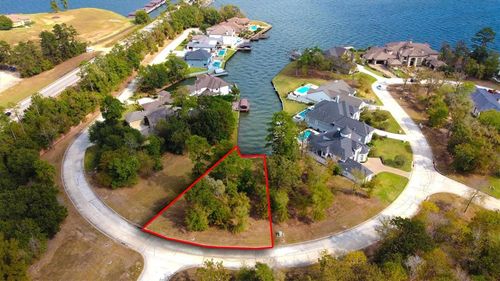 174 Bentwater Bay Dr, Montgomery, TX, 77356-4648 | Card Image