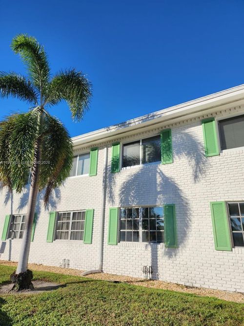 610-1851 Ne 62nd St, Fort Lauderdale, FL, 33308-2181 | Card Image