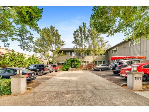 10-2301 Se Caruthers St, Portland, OR, 97214-5571 | Card Image