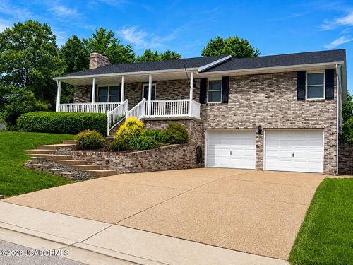 2414 Courtyard Dr, Jefferson City, MO, 65109-2138 | Card Image
