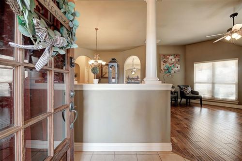 17300 Grey Hawk Lane, Edmond, OK, 73012 | Card Image