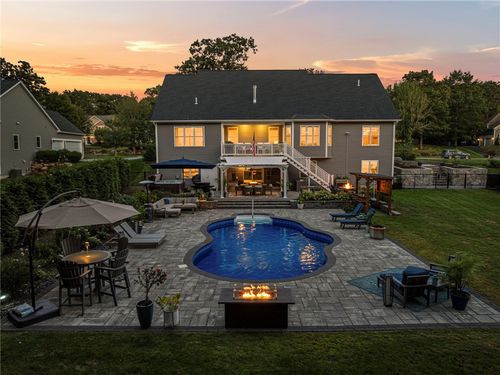 449 Sylvan Ct, Saunderstown, RI, 02874-1989 | Card Image