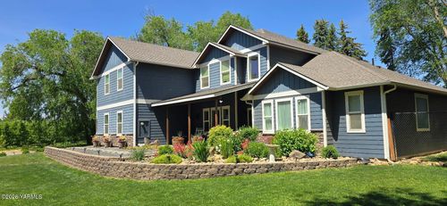 10001 Occidental Rd, Yakima, WA, 98903 | Card Image
