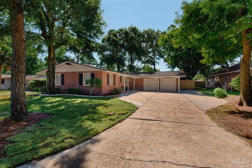 127 Loruna Dr, Gulf Breeze, FL, 32561-4327 | Card Image