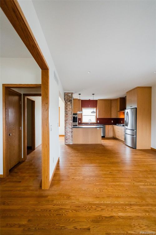 6154 16th St, Detroit, MI, 48208-1302 | Card Image