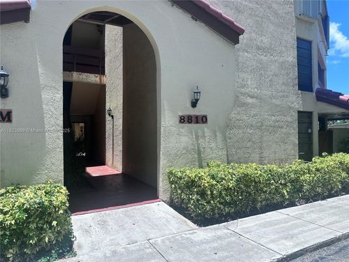apt-m110-8810 Sw 123rd Ct, Miami, FL, 33186-1946 | Card Image