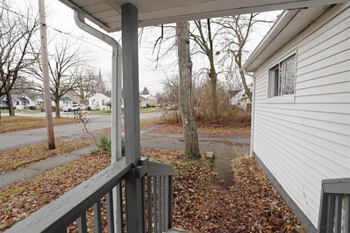 3116 Camden Ave, Flint, MI, 48507-1702 | Card Image