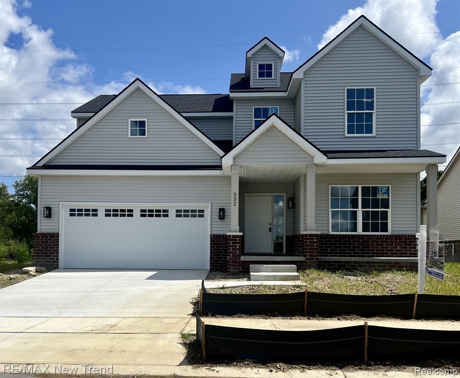 Pattan Dr, Wixom, MI 48393