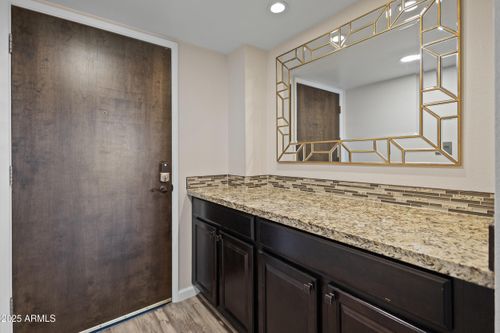 601-7920 E Camelback Rd, Scottsdale, AZ, 85251-2664 | Card Image