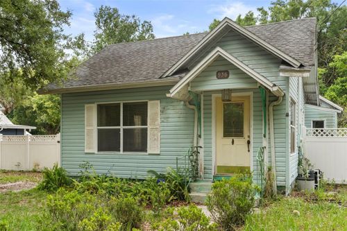 936 E 5th Ave, MOUNT DORA, FL, 32757-5005 | Card Image