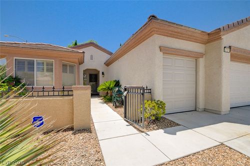 2521 Evansville Ave, Henderson, NV, 89052-6556 | Card Image