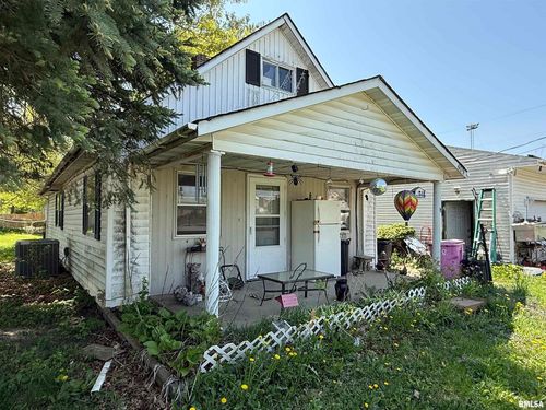 409 & 411 1st Street, Matherville, IL, 61263 | Card Image