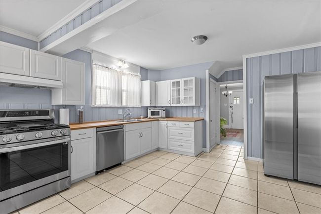 903 School St, House other with 3 bedrooms, 2 bathrooms and 2 parking in Patterson Hts PA | Image 16
