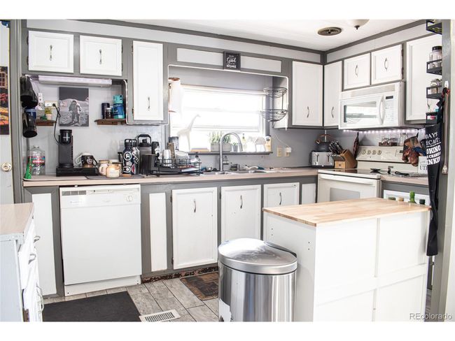 25500 Us Highway 50, House other with 3 bedrooms, 1 bathrooms and null parking in Cotopaxi CO | Image 11