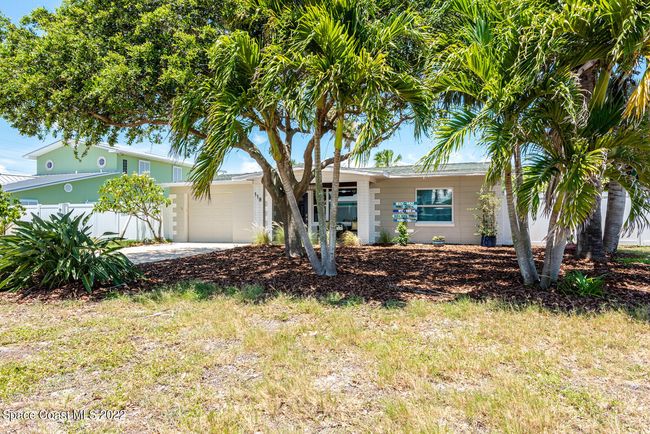 118 E Osceola Ln, House other with 3 bedrooms, 2 bathrooms and null parking in Cocoa Beach FL | Image 16